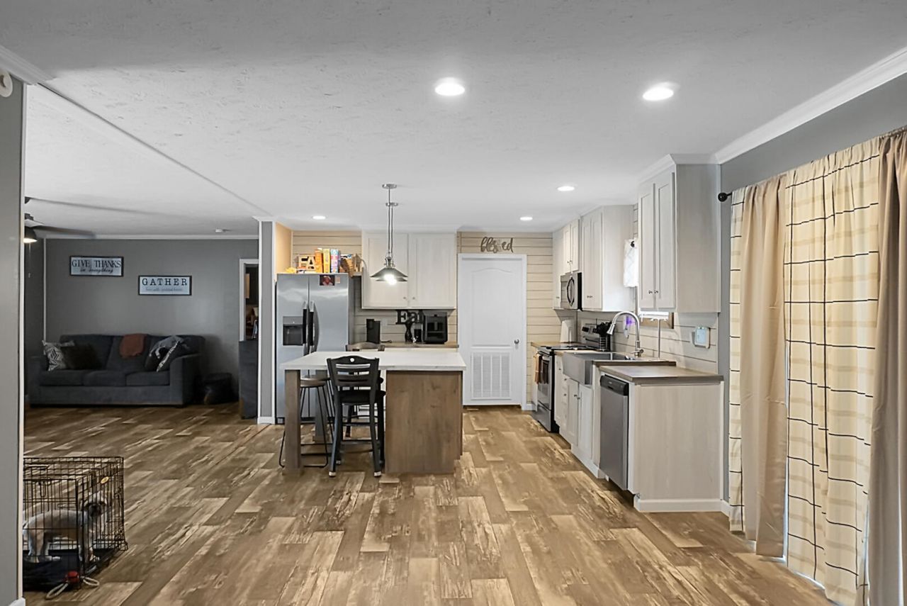 1051 Cooper Store Road Photo 12