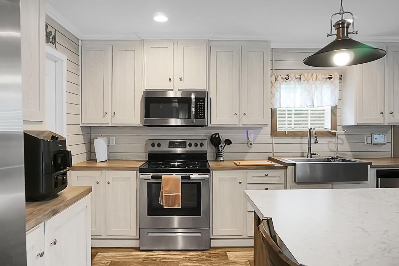 1051 Cooper Store Road Photo 16