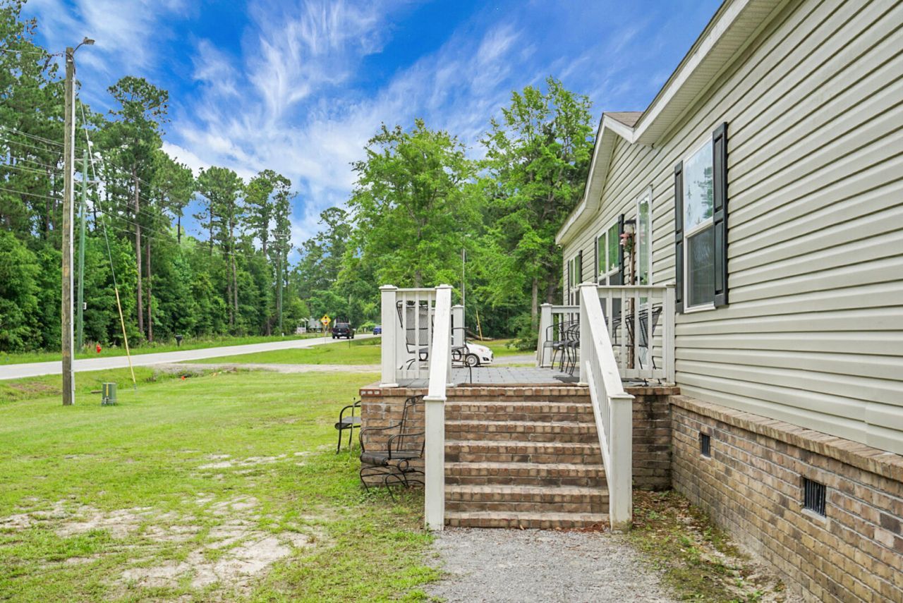 1051 Cooper Store Road Photo 7