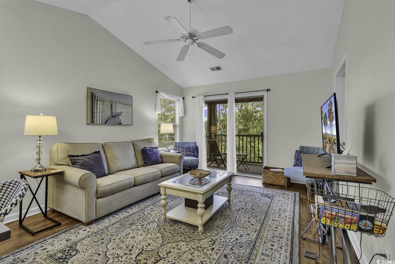 598 Blue Stem Dr. Photo 18