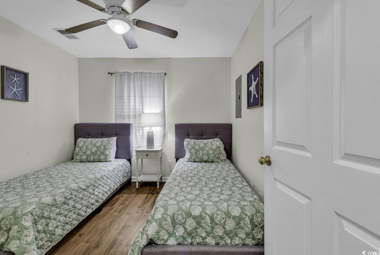 598 Blue Stem Dr. Photo 29