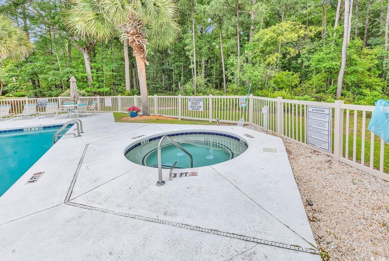 598 Blue Stem Dr. Photo 40