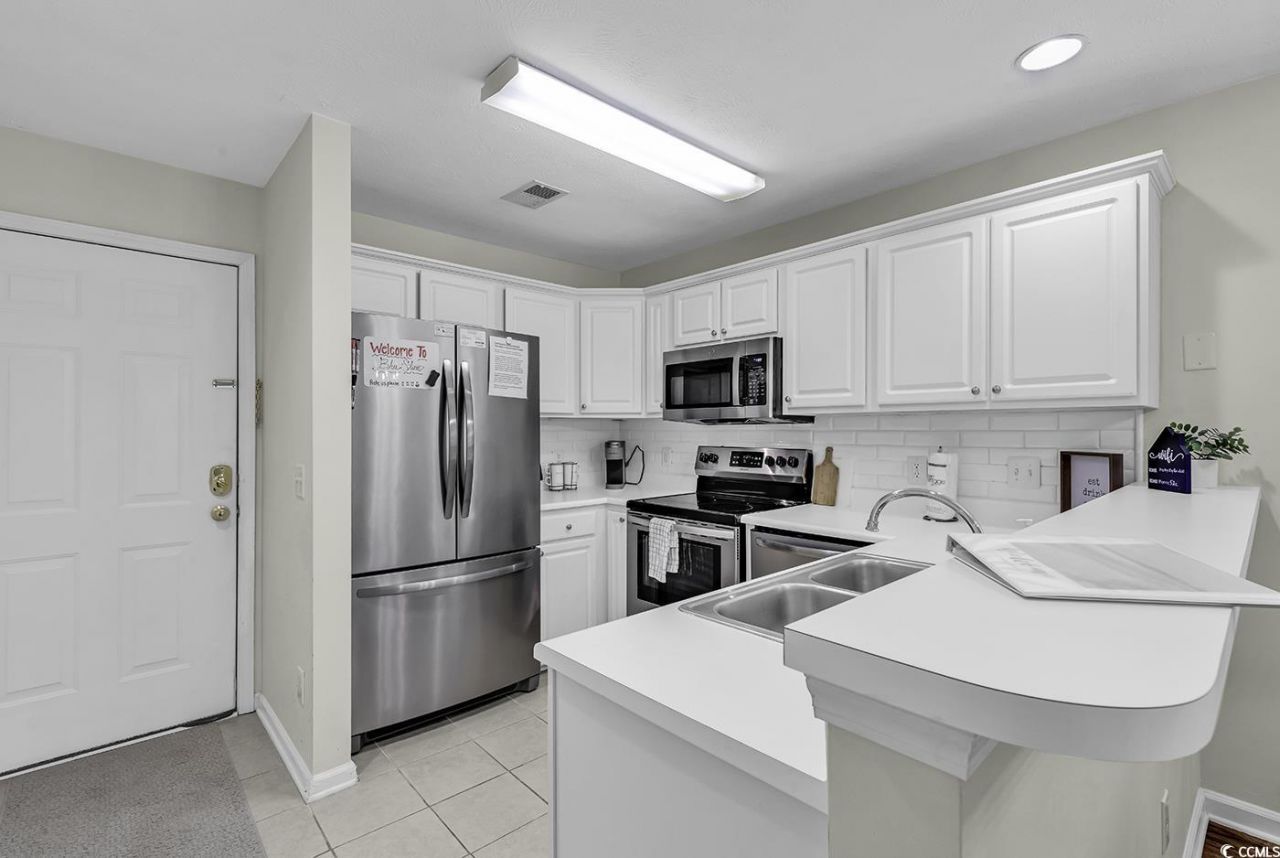 598 Blue Stem Dr. Photo 8