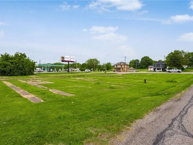 2810 Maysville Pike, South Zanesville, OH 43701 Photo 4