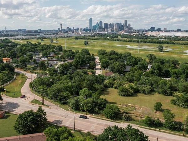 1610 Canyon Street, Dallas, TX 75203