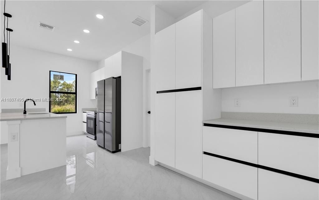 1844 Richmond Ave, Lehigh Acres, FL 33972 Photo