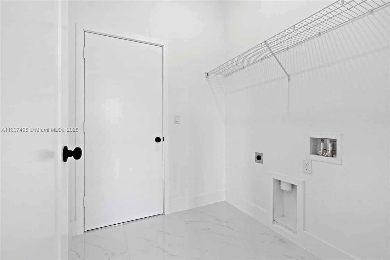 1844 Richmond Ave, Lehigh Acres, FL 33972 Photo