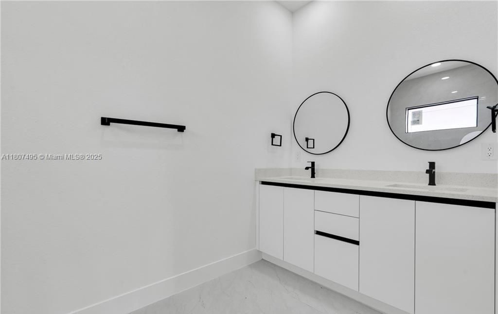 1844 Richmond Ave, Lehigh Acres, FL 33972 Photo