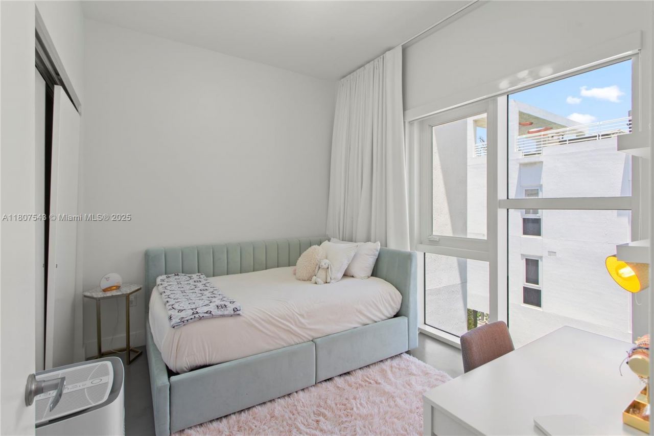 455 NE 39th St, Unit 102, Miami, FL 33137 Photo