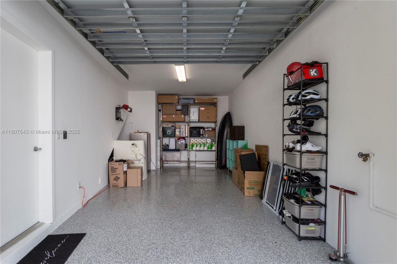 455 NE 39th St, Unit 102, Miami, FL 33137 Photo