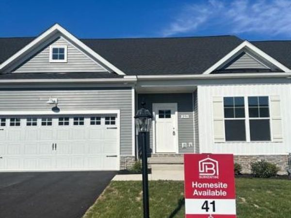 256 RIDGE VIEW LANE, Unit 41, HANOVER, PA 17331