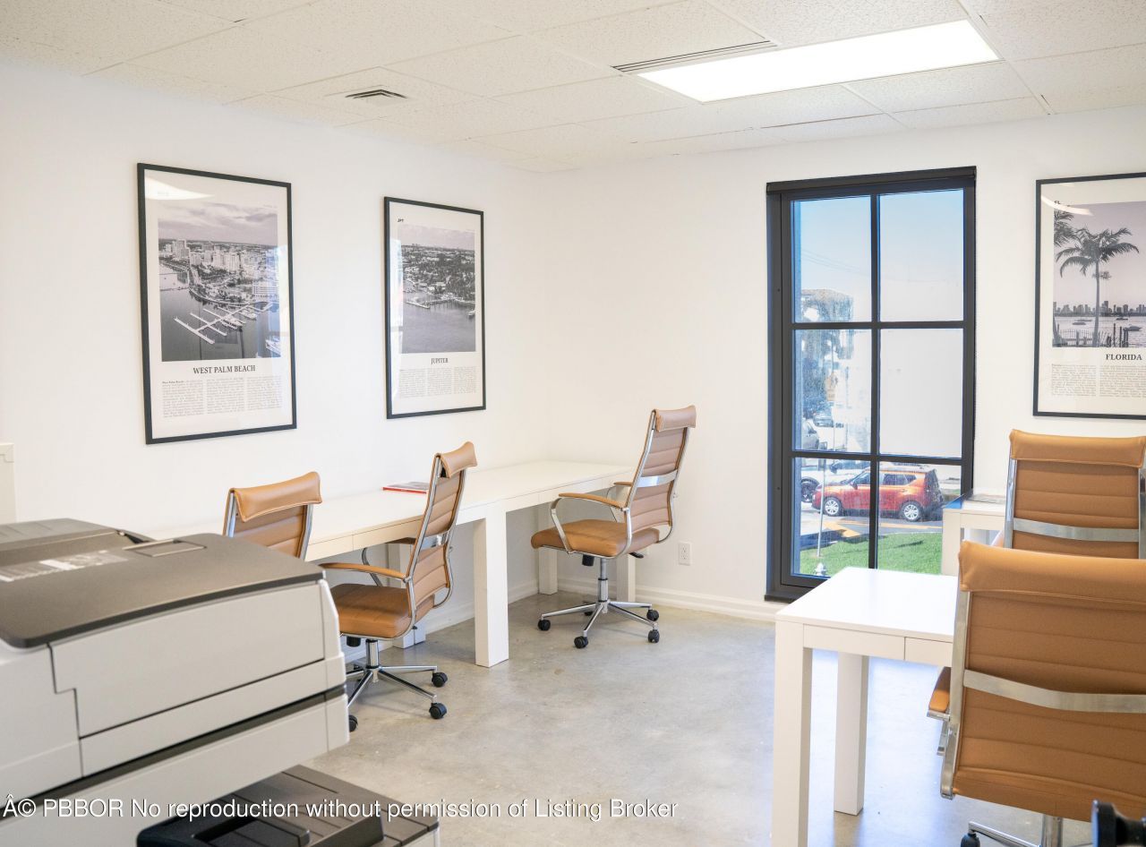 180 Royal Palm Way, Unit 201, Palm Beach, FL 33480 Photo