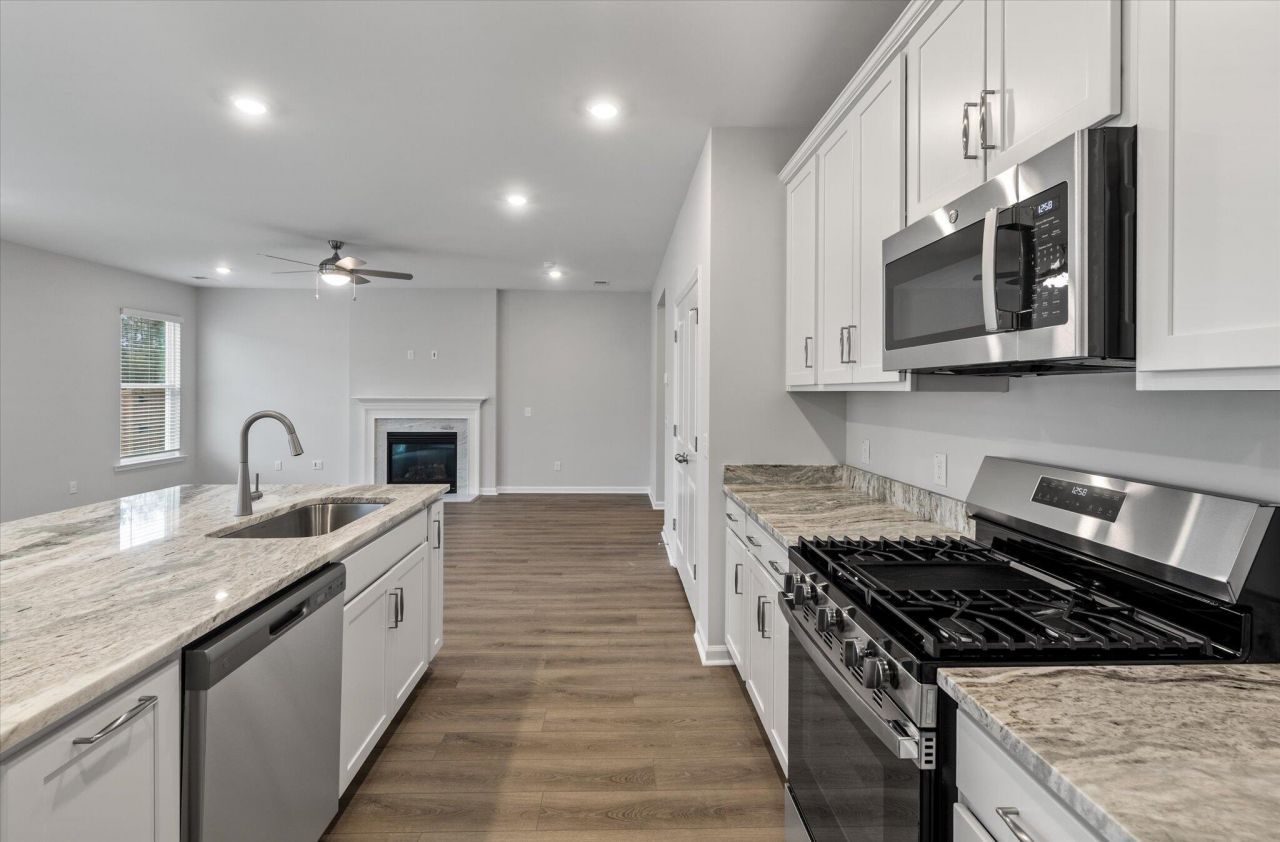 112 Shingle Oak Drive Photo 16