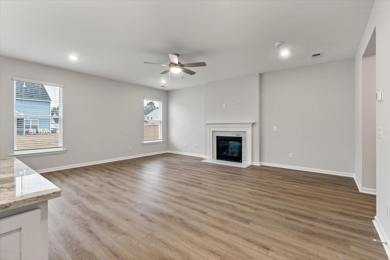 112 Shingle Oak Drive Photo 17