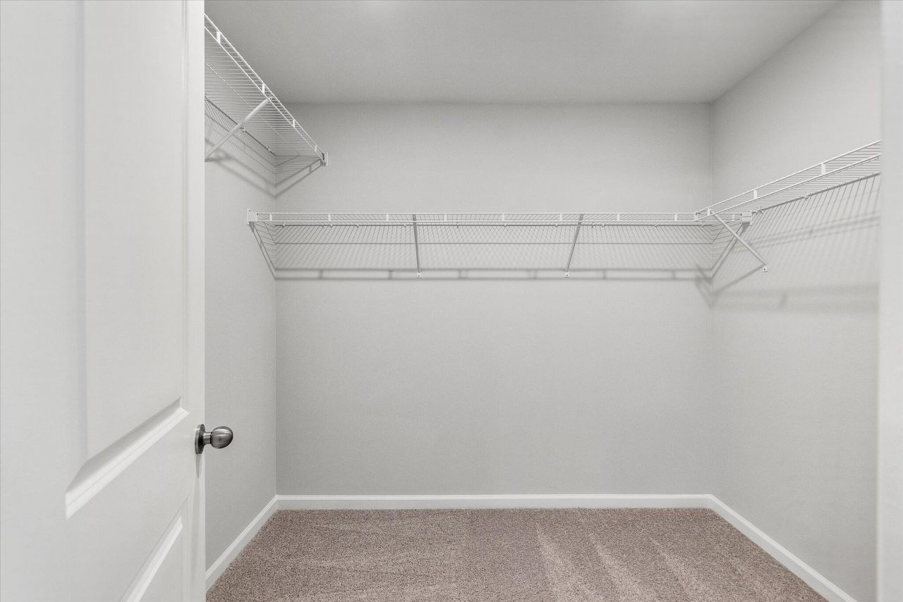 112 Shingle Oak Drive Photo 32