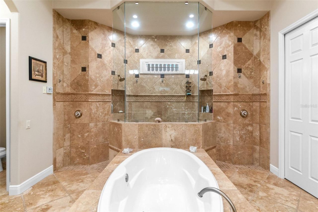 6808 Belmont Court, Lakewood Ranch, FL 34202 Photo