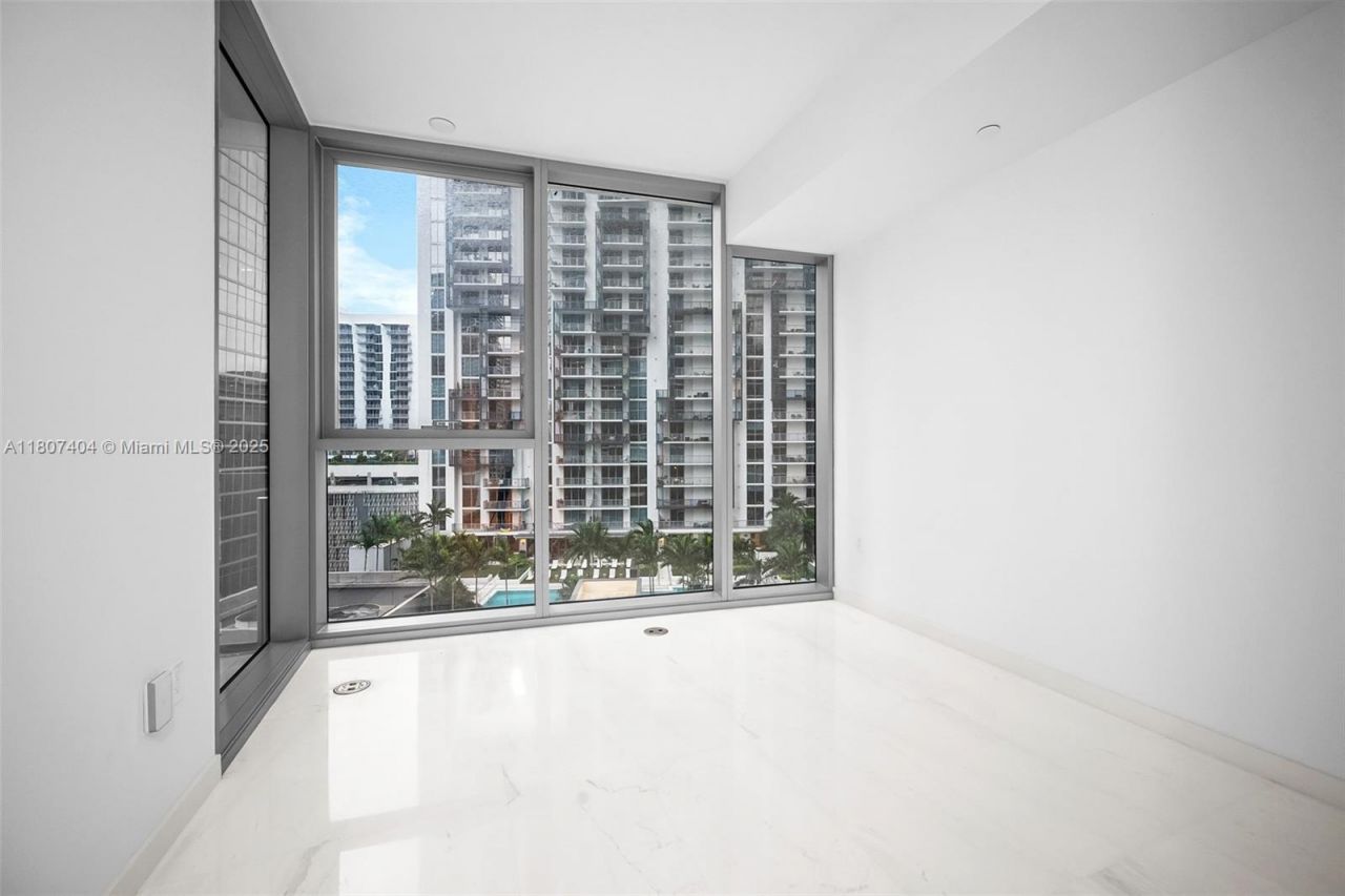 300 Biscayne Blvd Way, Unit 3509, Miami, FL 33131 Photo