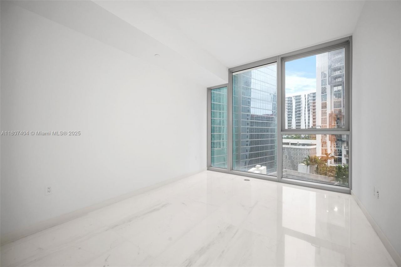 300 Biscayne Blvd Way, Unit 3509, Miami, FL 33131 Photo