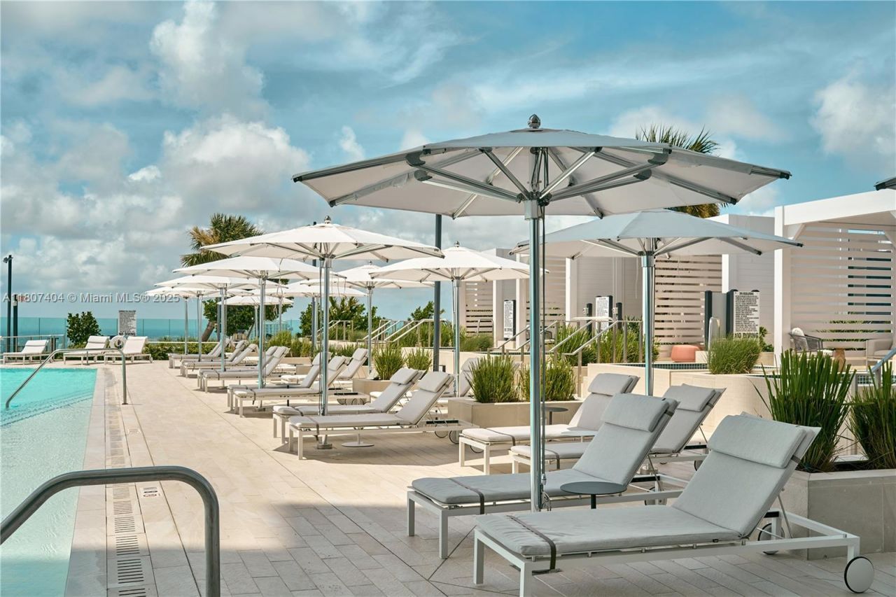 300 Biscayne Blvd Way, Unit 3509, Miami, FL 33131 Photo