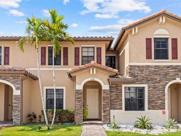 3508 W 88th Ter, Hialeah, FL 33018