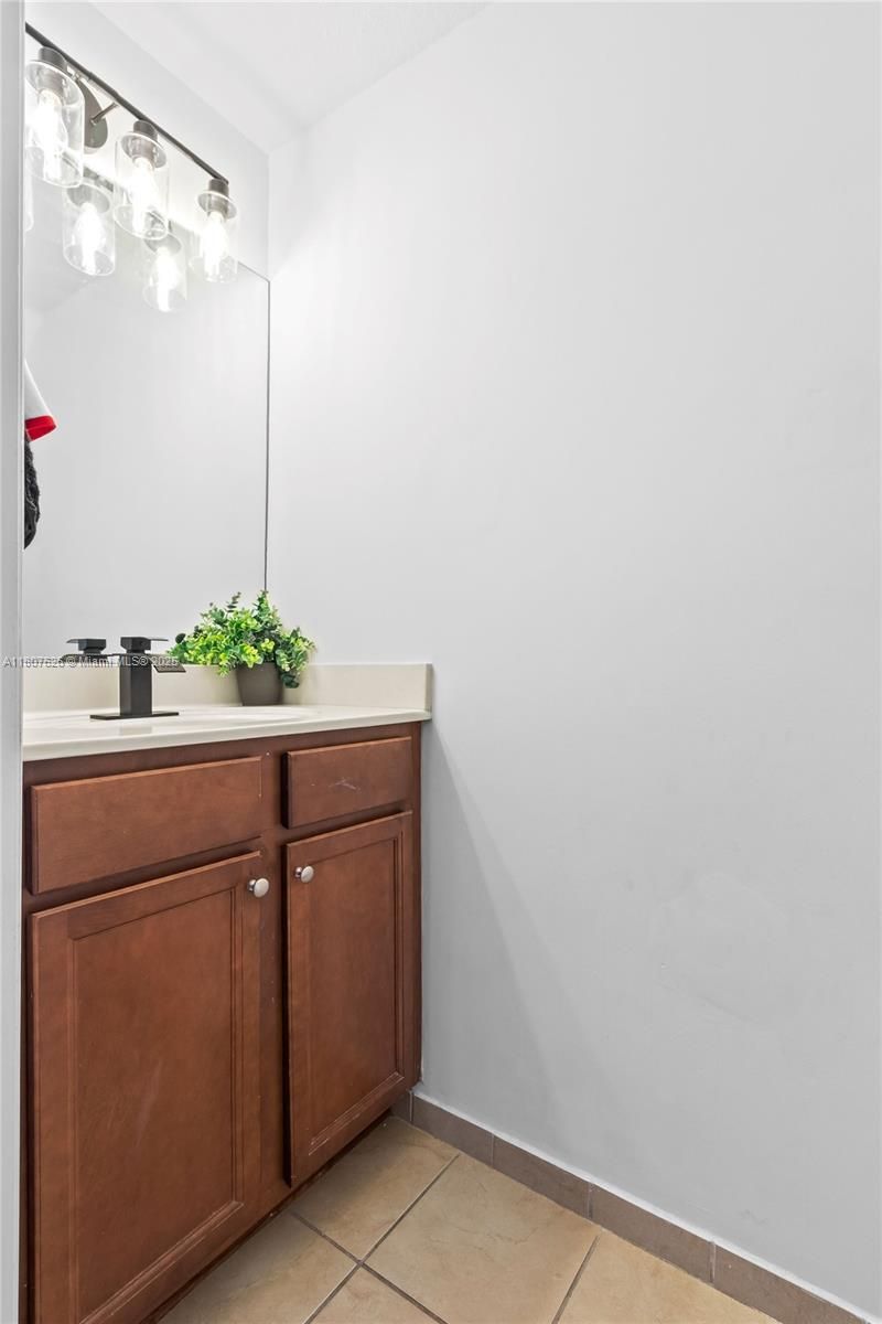 3508 W 88th Ter, Hialeah, FL 33018 Photo