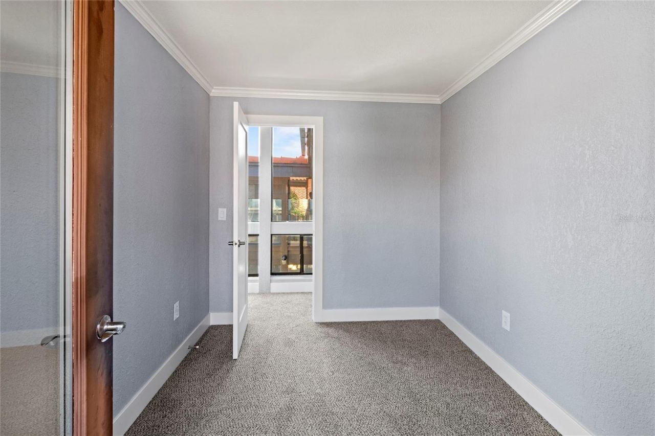 800 S Blvd Of The Presidents, Unit 5, Sarasota, FL 34236 Photo