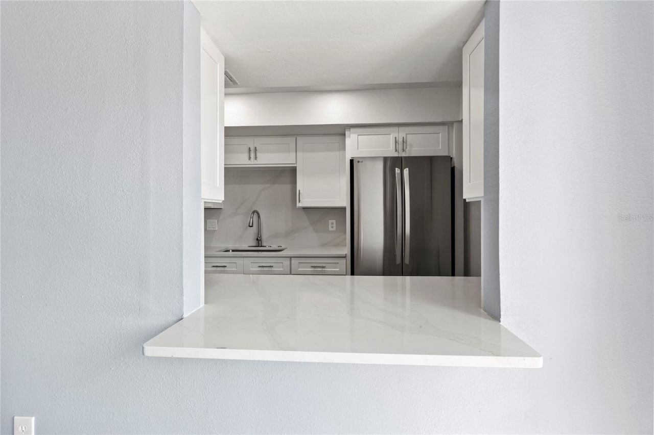 800 S Blvd Of The Presidents, Unit 5, Sarasota, FL 34236 Photo