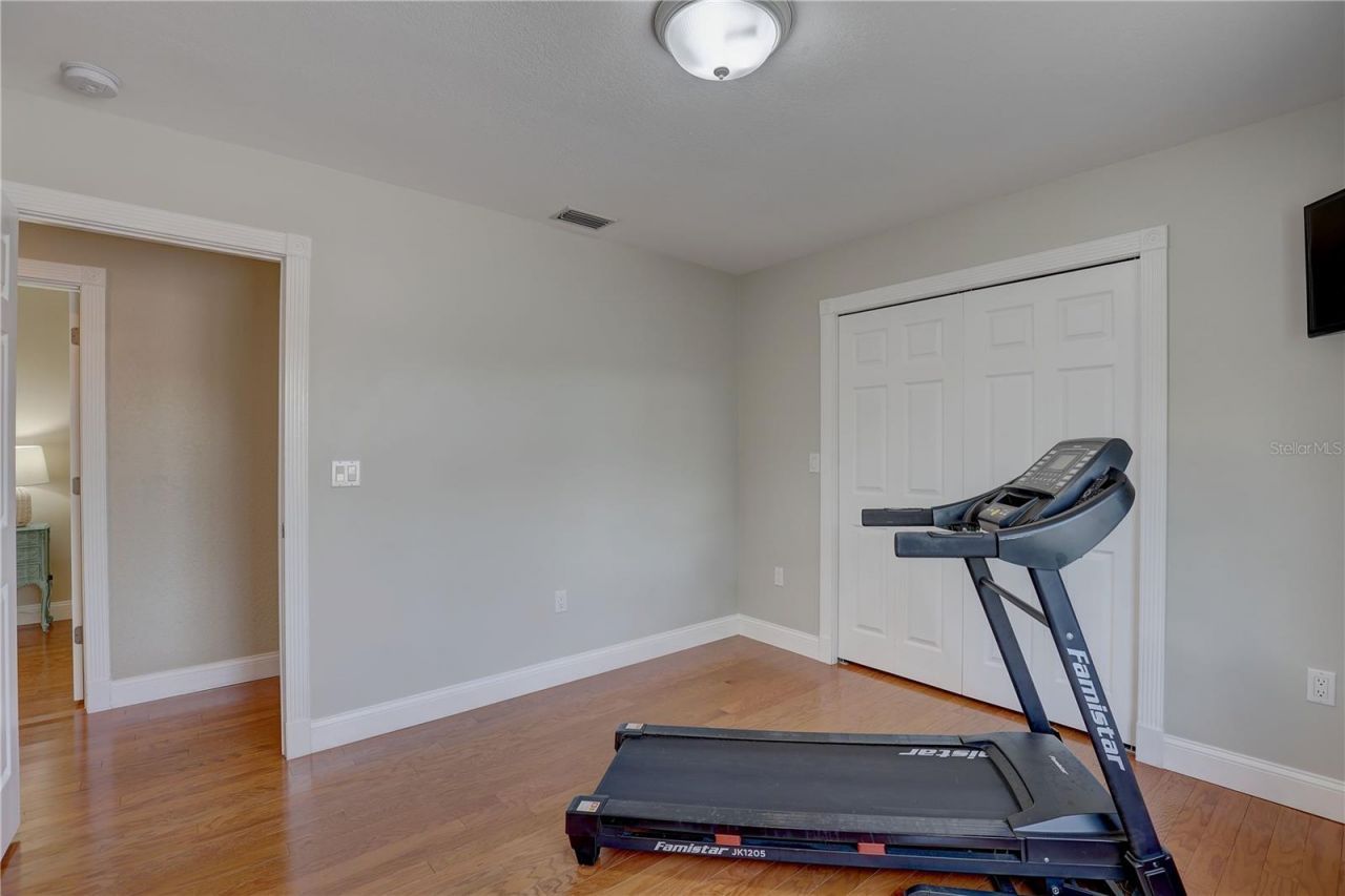 7600 Drew Oak Drive, Seminole, FL 33772 Photo