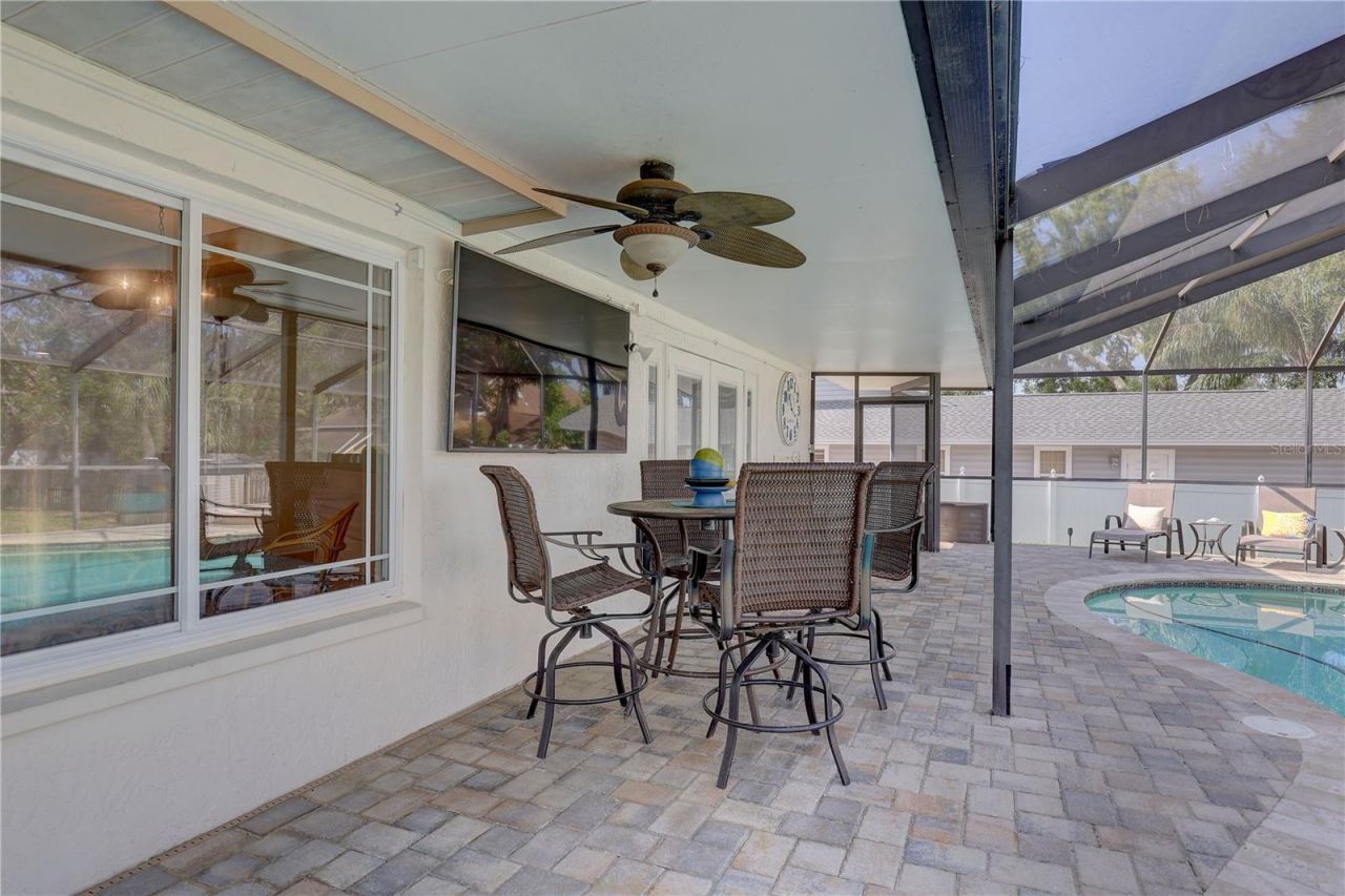 7600 Drew Oak Drive, Seminole, FL 33772 Photo