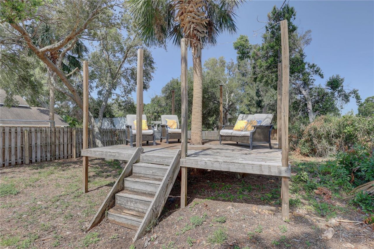 7600 Drew Oak Drive, Seminole, FL 33772 Photo