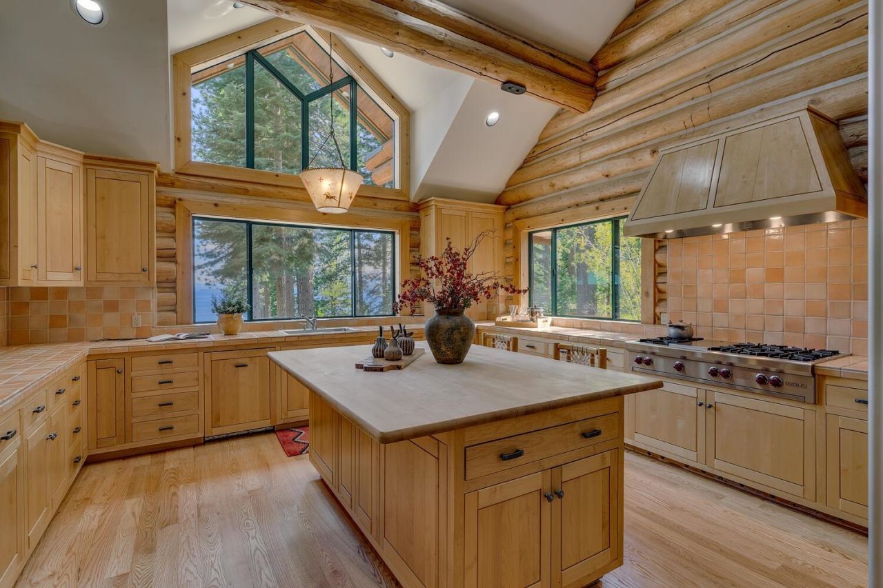 1350 West Lake Boulevard, Tahoe City, CA 96145 Photo