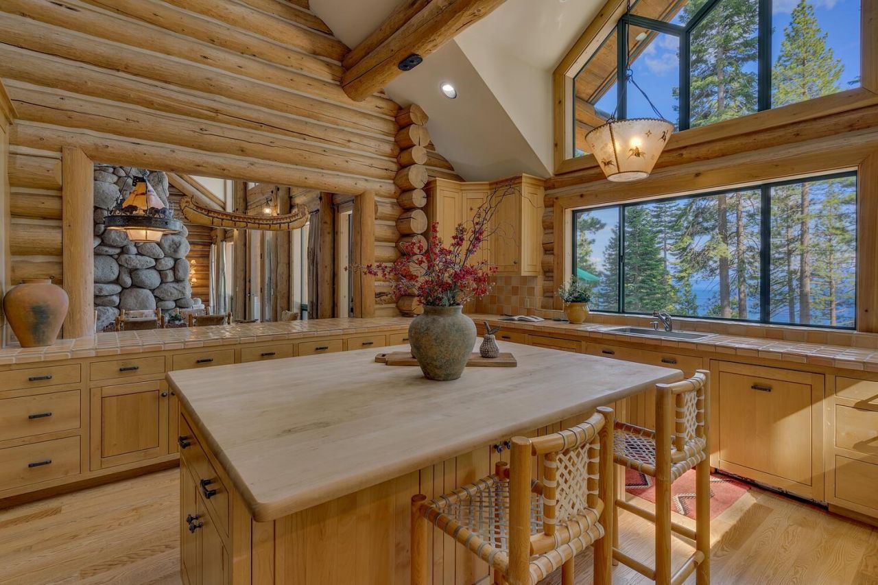 1350 West Lake Boulevard, Tahoe City, CA 96145 Photo