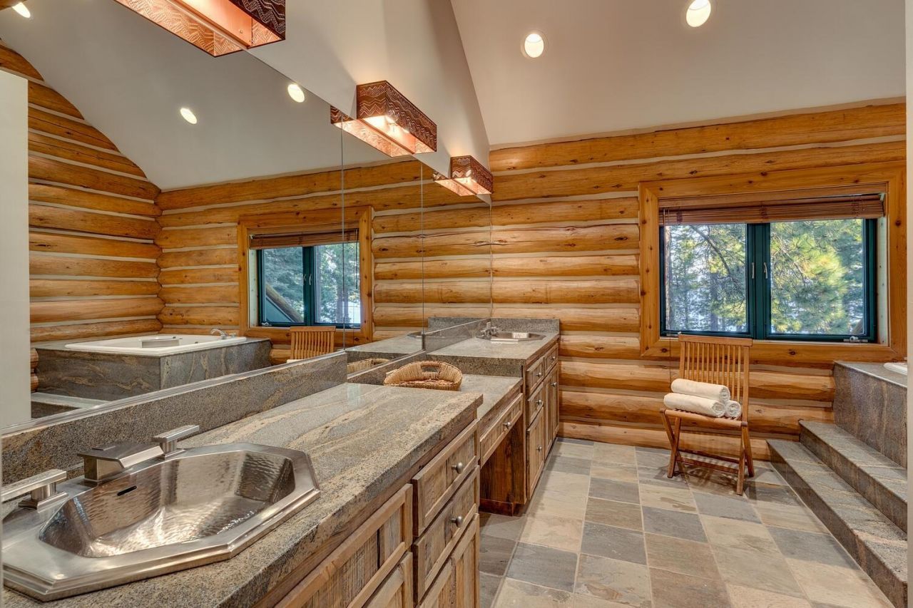 1350 West Lake Boulevard, Tahoe City, CA 96145 Photo