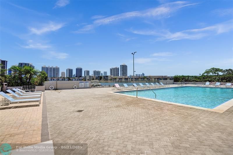 18041 Biscayne Boulevard, Unit 503, Aventura, FL 33160 Photo
