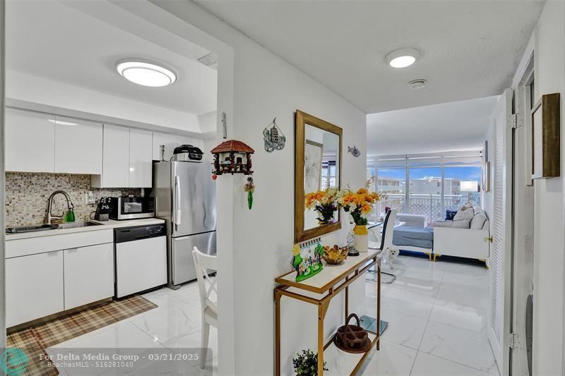 18041 Biscayne Boulevard, Unit 503, Aventura, FL 33160 Photo