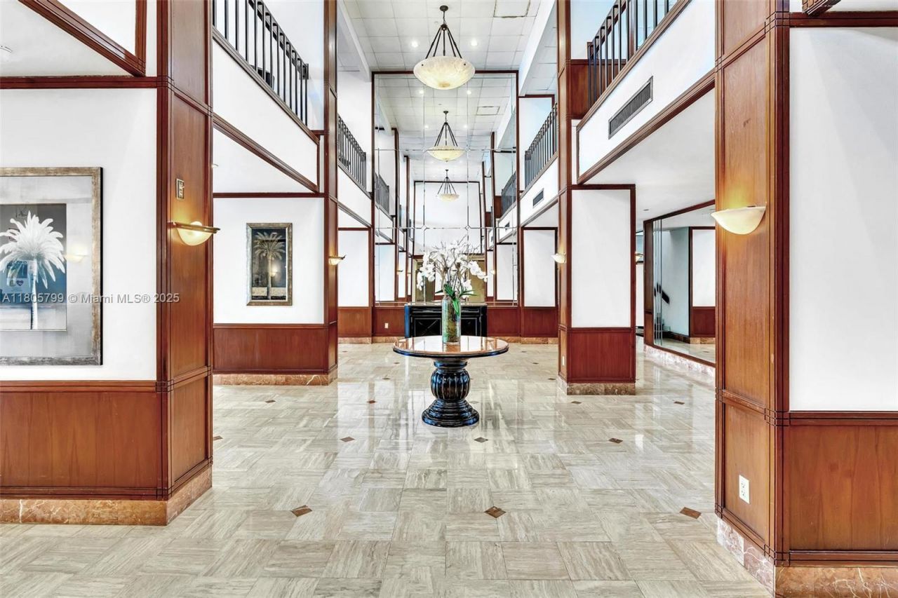 2801 NE 183rd St, Unit 1703W, Aventura, FL 33160 Photo