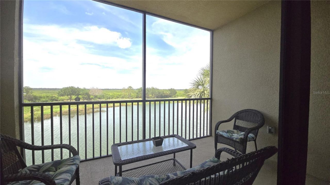 7005 River Hammock Drive, Unit 305, Bradenton, FL 34212 Photo