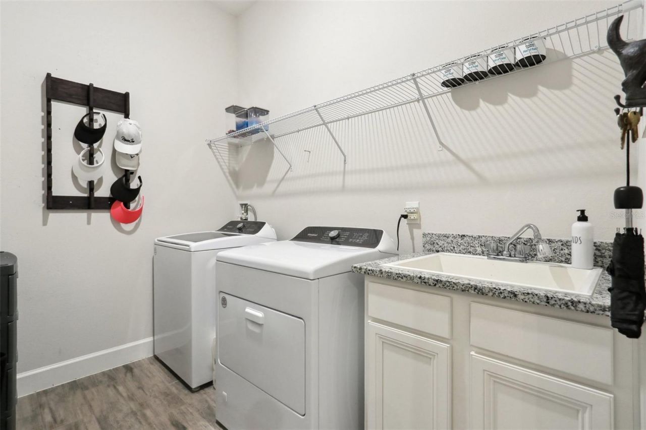 9307 San Jose Boulevard, Howey in the Hills, FL 34737 Photo