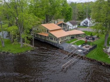1079 State Route 49, Bernhards Bay, NY 13028