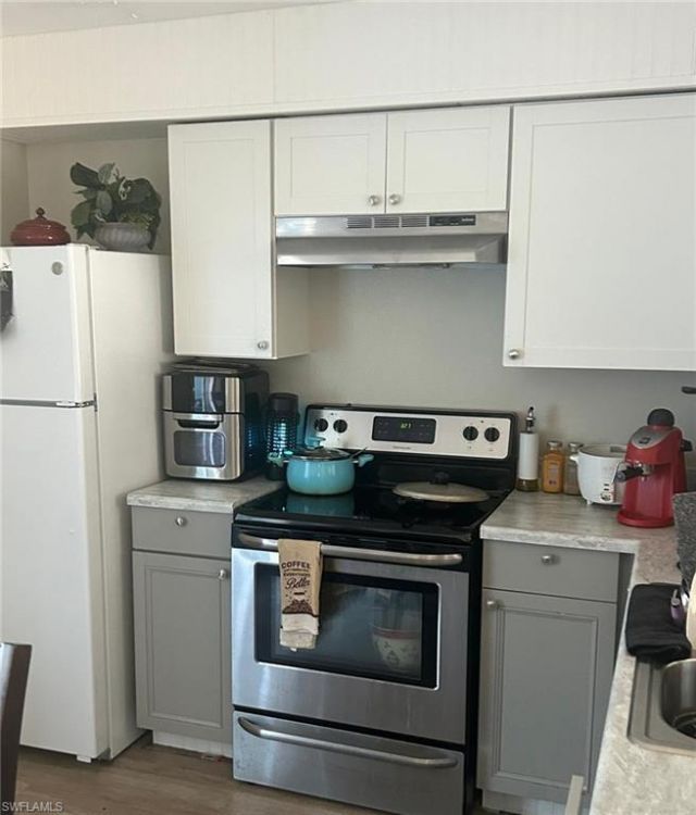 949-949 NE Pine Island Ln, Unit 947, Cape Coral, FL 33909 Photo