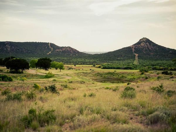 718 W CR 301, Merkel, TX 75455