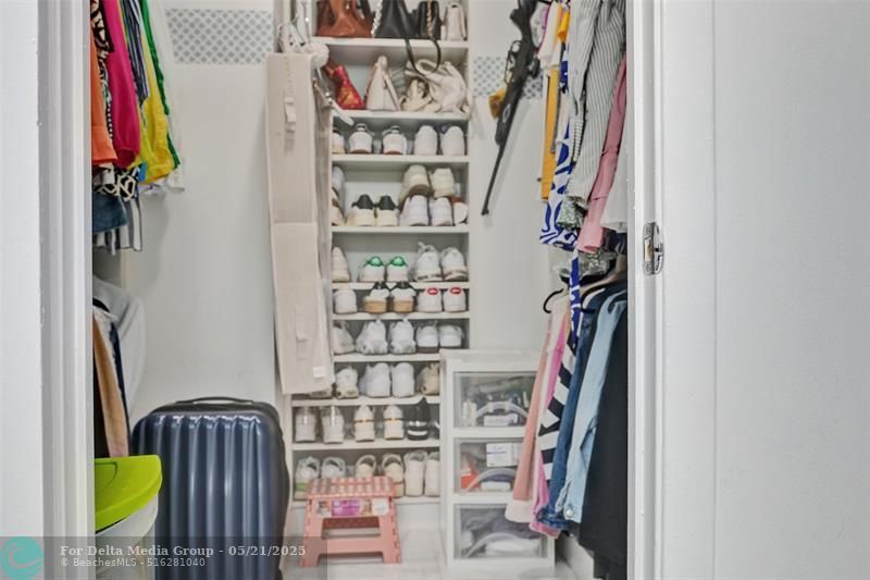 18041 SE Biscayne Boulevard, Unit 503, Aventura, FL 33160 Photo