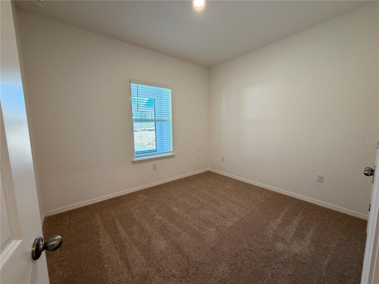 355 S Sunset Avenue, Mascotte, FL 34753 Photo