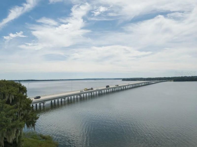 355 S Sunset Avenue, Mascotte, FL 34753 Photo