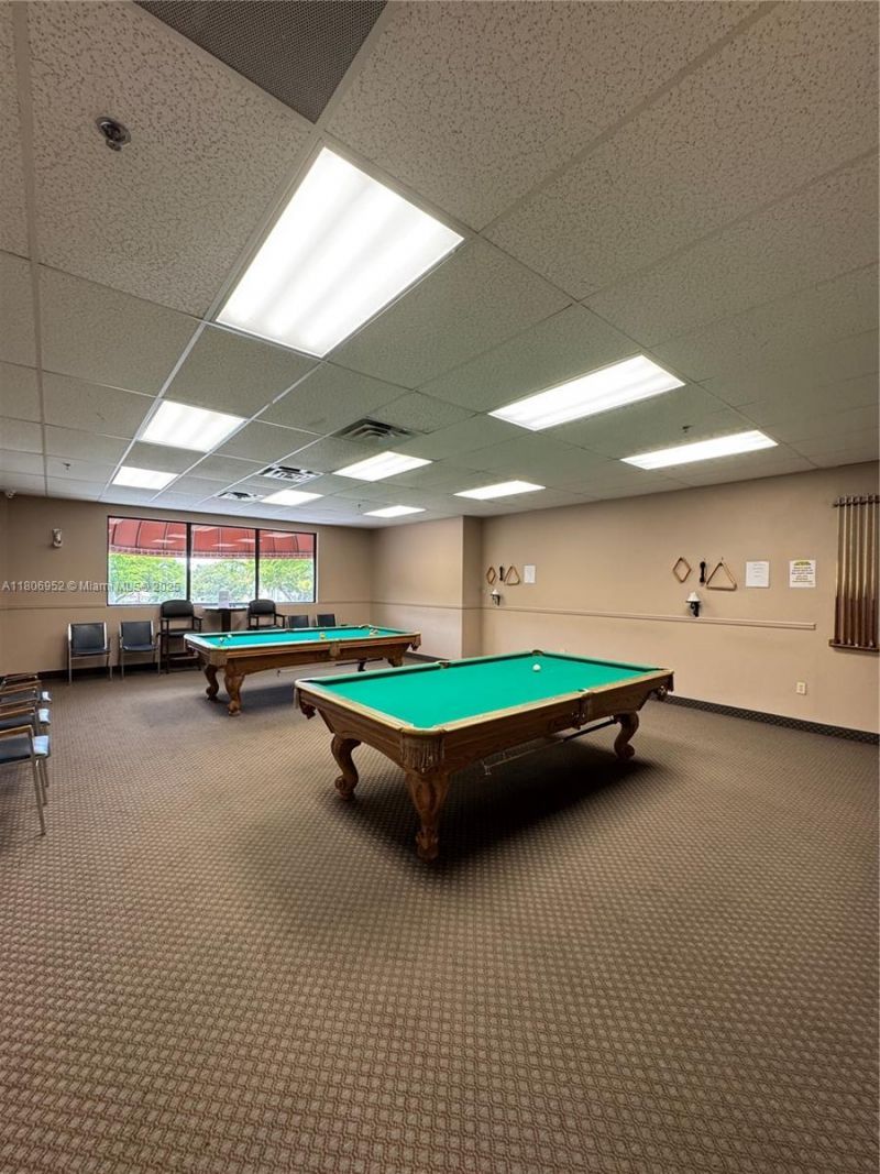 9823 S Hollybrook Lake Dr, Unit 105, Pembroke Pines, FL 33025 Photo