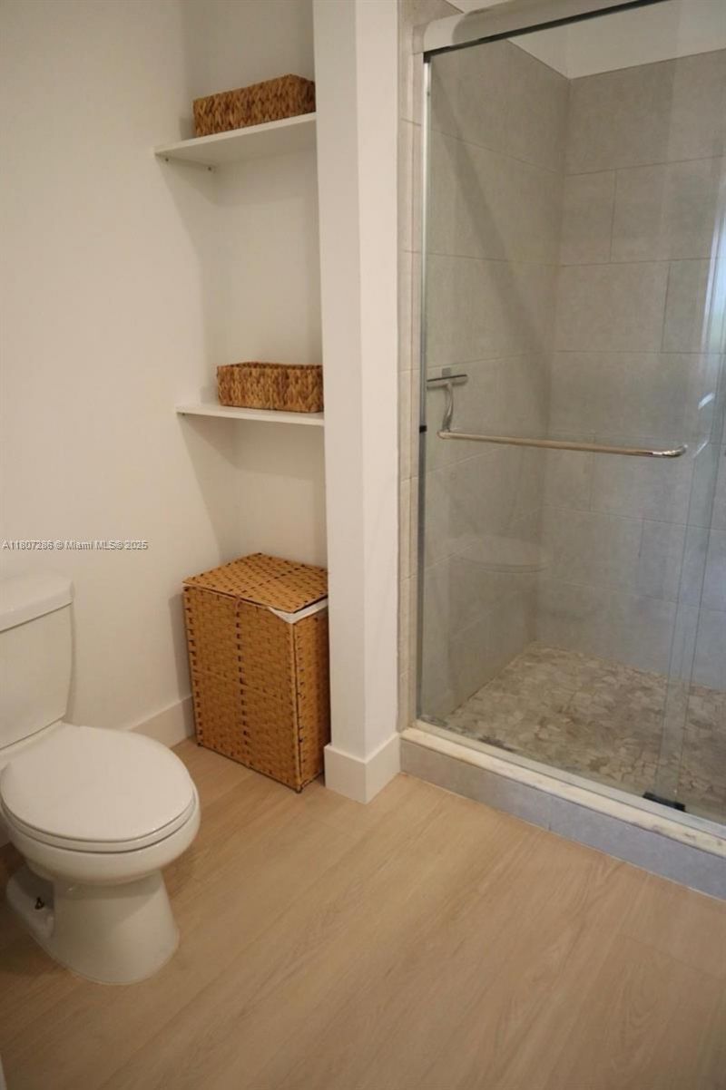 8201 NW 41st St, Unit D-402, Doral, FL 33166 Photo