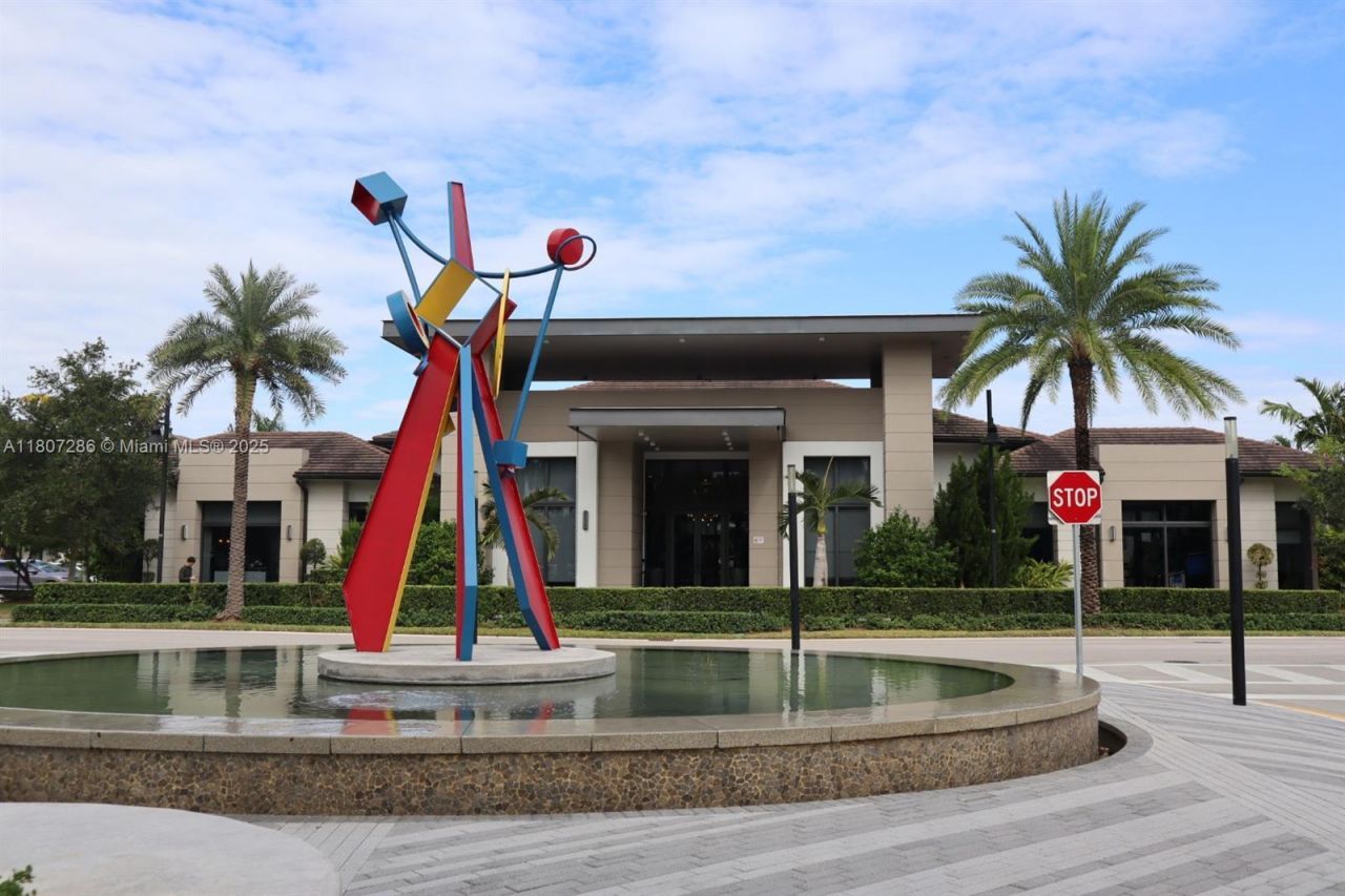 8201 NW 41st St, Unit D-402, Doral, FL 33166 Photo