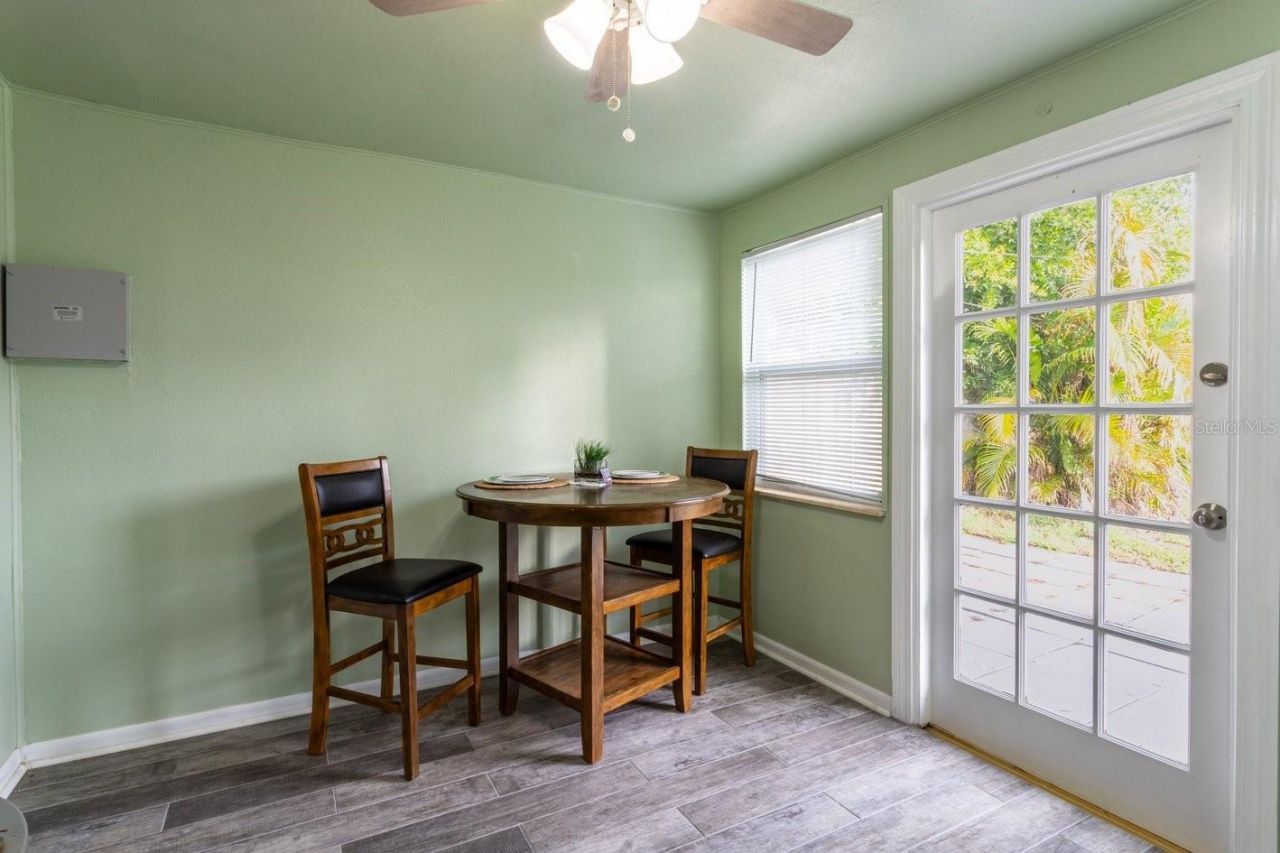 4611 17th Avenue N, Saint Petersburg, FL 33713 Photo