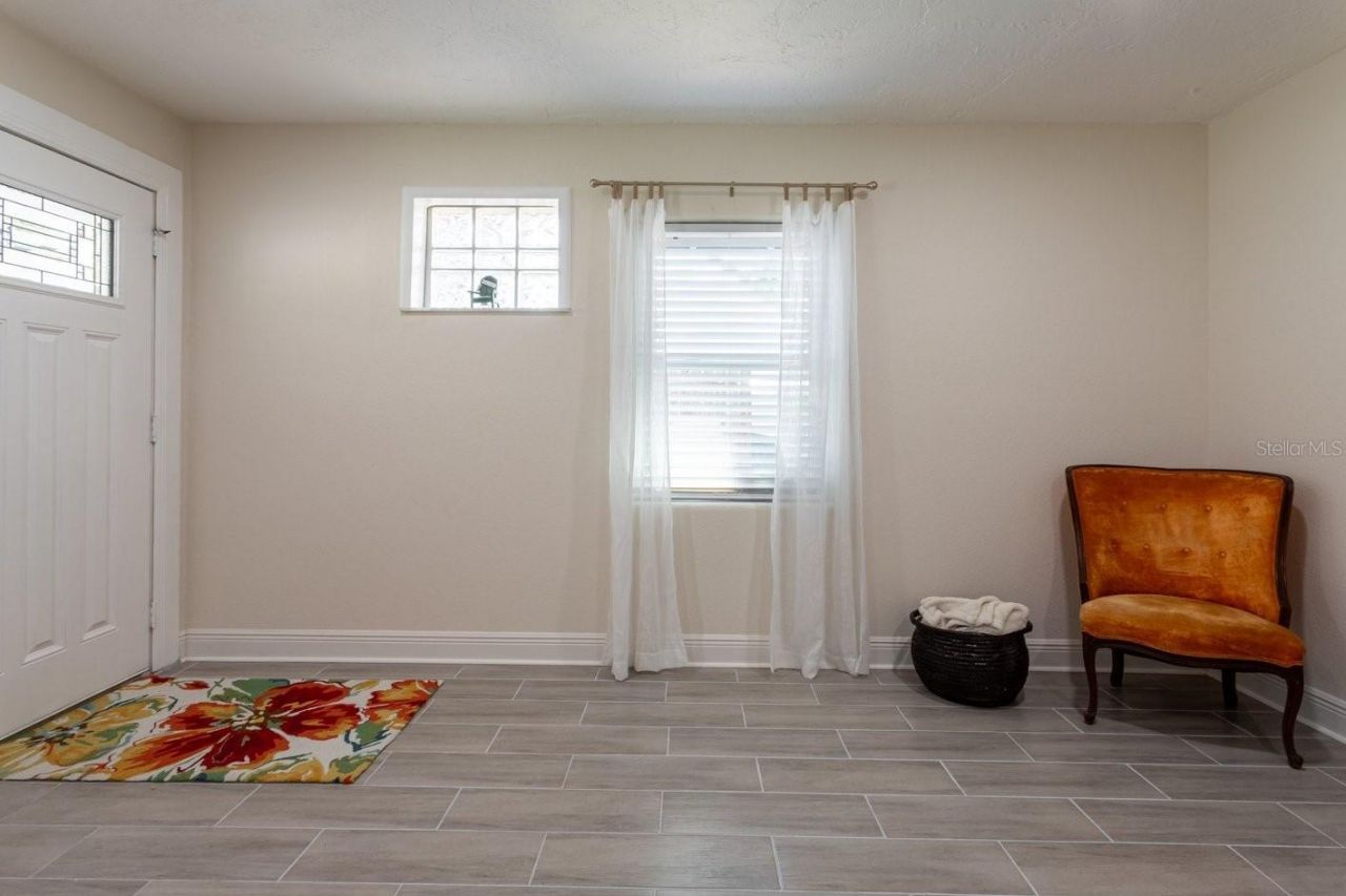 4611 17th Avenue N, Saint Petersburg, FL 33713 Photo