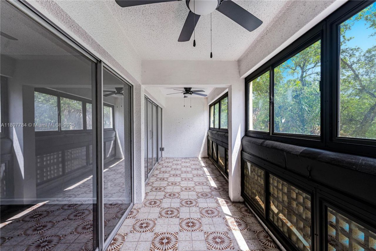 3301 Spanish Moss Ter, Unit 406, Lauderhill, FL 33319 Photo